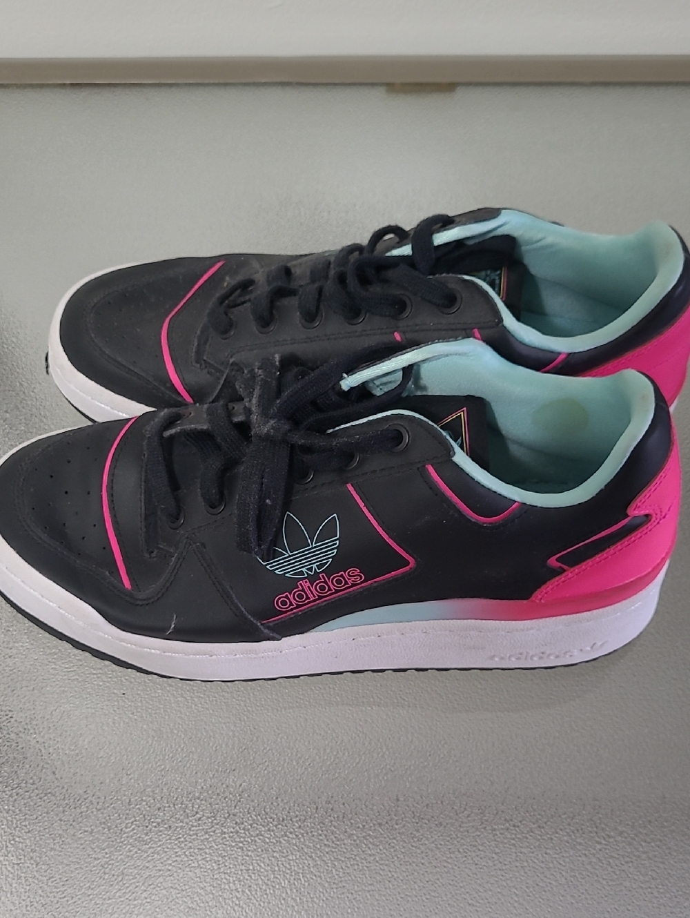 adidas Forum Bold Black Pink & Teal Low-Top Sneakers